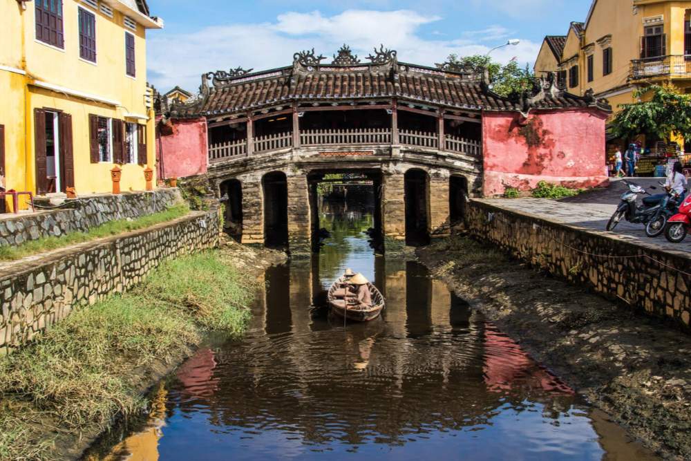 הגשר היפני המקורה (Chua Cau) – שומר הסף של ההיסטוריה